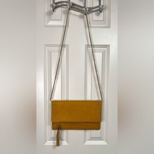 Moda Luxe Palermo Clutch NWOT